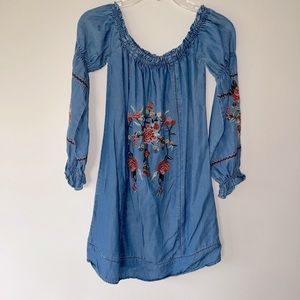 Socialite denim style, long sleeve, embroidered boho mini dress, size XS, EUC